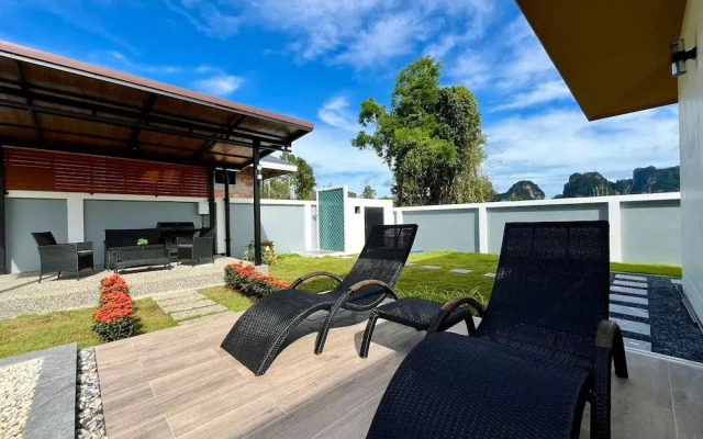 Leigh Villa
