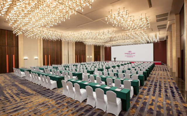 Crowne Plaza Zhengzhou High Tech Zone by IHG
