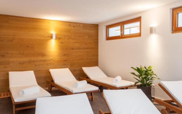 Elite Alpine Lodge