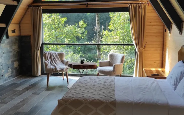 Luxon Bungalow