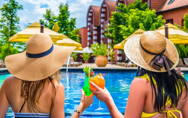 Mesés Shiraz Wellness Hotel Superior