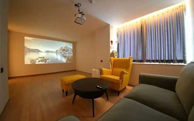 JungGam Hotel