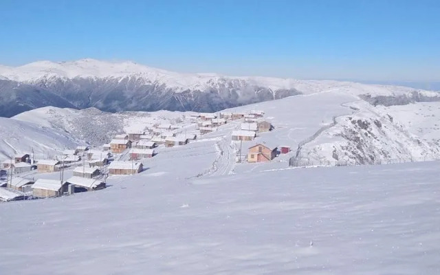 Migroras Otel & Restaurant - Karestel Yaylasi