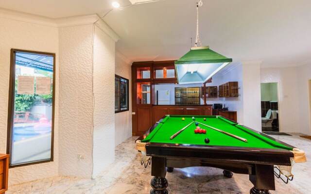 Baan Bowling Pool Villa By Pinky