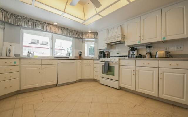 Luxurious 5BR near Las Vegas Strip