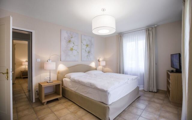 Villa Delta Suite House