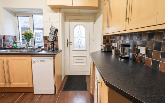 6 Calgarth View