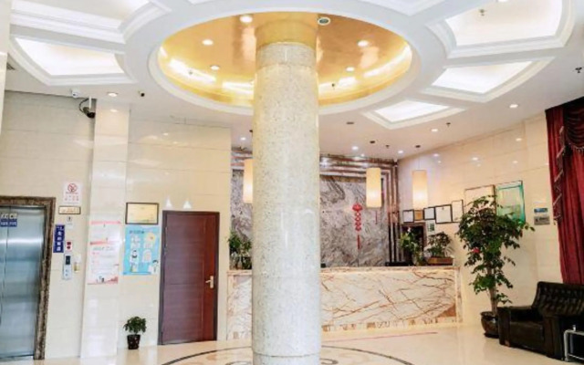 Shengfeng Business Hotel (Ruian Passenger Transport Center Store)