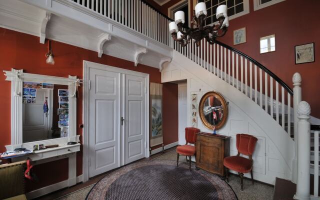 Bellingegaard Bed and Breakfast