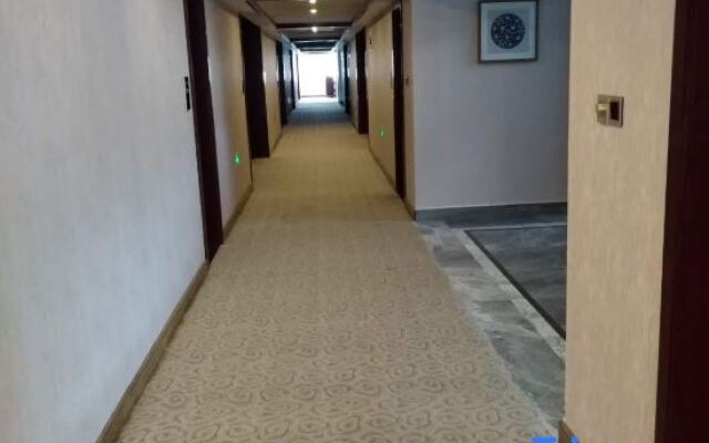 Yueliangwan Yinxiang Hotel