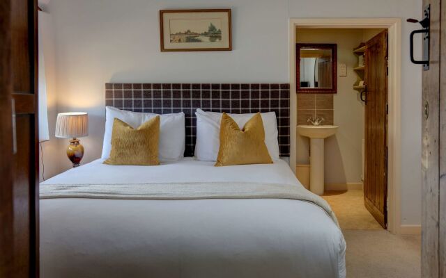The Moonraker Hotel