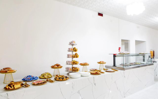 Club Hotel Residence