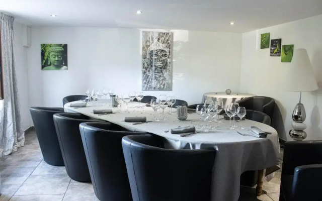 Hôtel Restaurant La Source