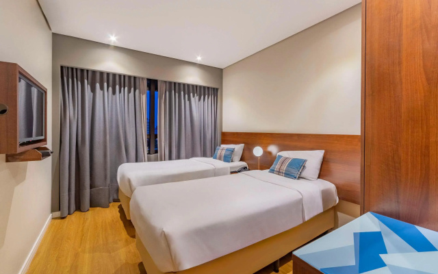 Mercure Curitiba Golden Hotel