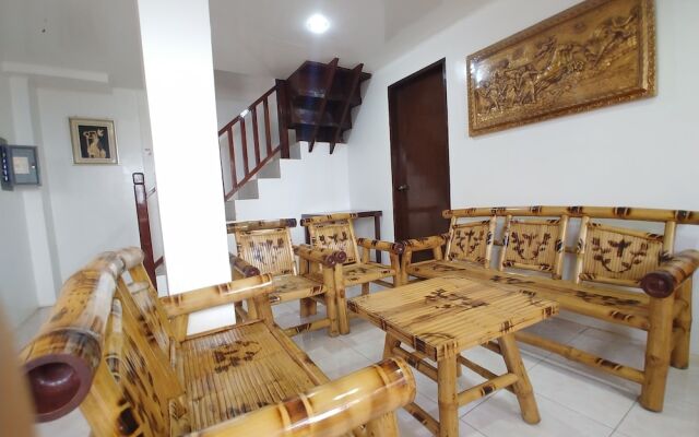 El Veranda Bay Pension House