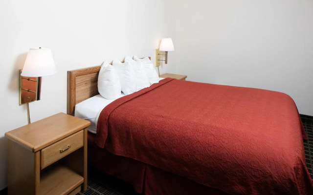 Red Lion Hotel & Conference Center Ellensburg