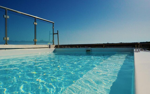 Paramount Bay Penthouse