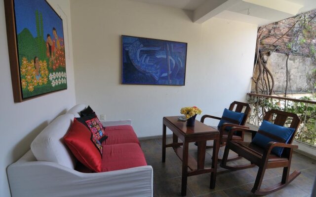 Casa de las Bugambilias B&B