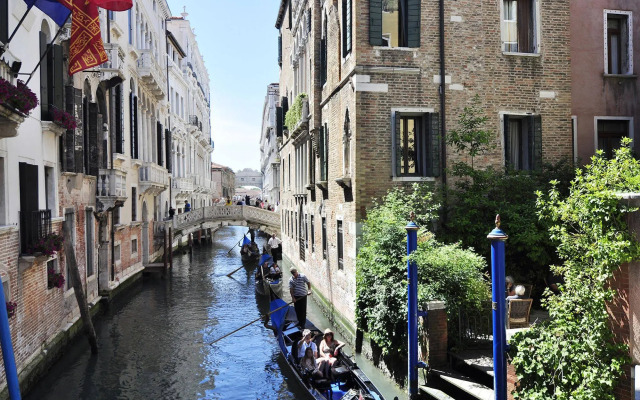San Marco Apartments