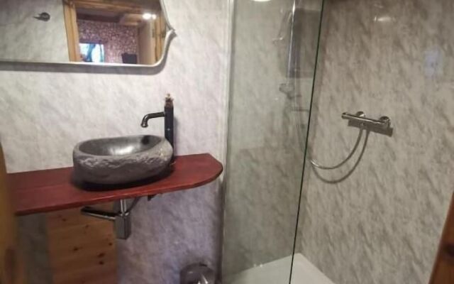 Tiny House-Hot Tub-St Clears-Pembrokeshire-Tenby