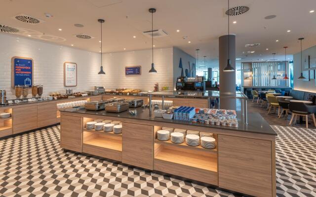 Holiday Inn Express Düsseldorf – Hauptbahnhof by IHG