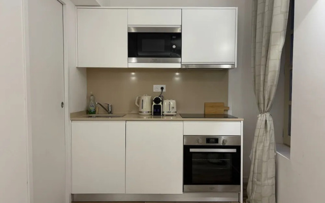 Charming Studio - AC- 2p-saint-tropez