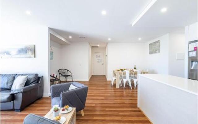 Avra Seabreeze', 503/4-8 Bullecourt Street