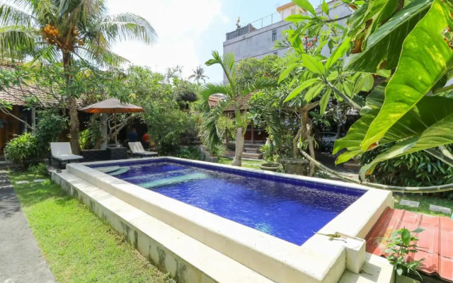 Legian Mas Beach Inn