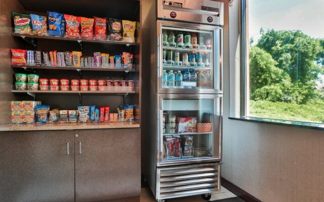 Holiday Inn Express Boston - Saugus by IHG