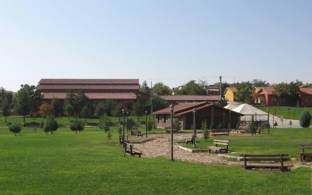 Ömer Thermal Hotel & Holiday Village