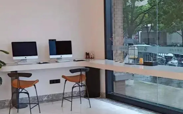 Su Shi Light Luxury Hotel (Shanghai Wujiaochang Fudan University Branch)