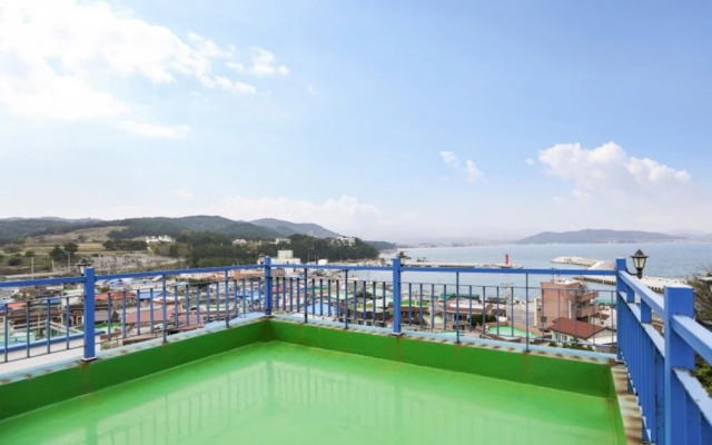 Pohang Sea and Bamboo Pension
