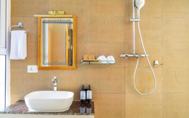 Mhendo Hotel & Studio Suites