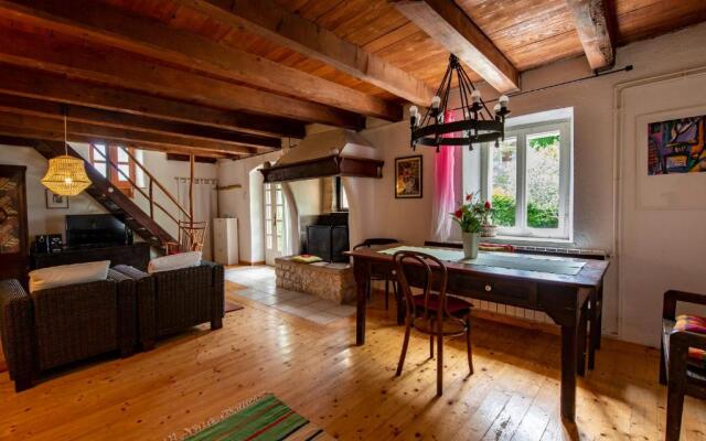 Village Family House Ranka