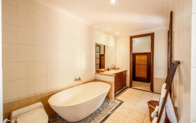 Kecapi Villa Seminyak by Ini Vie Hospitality