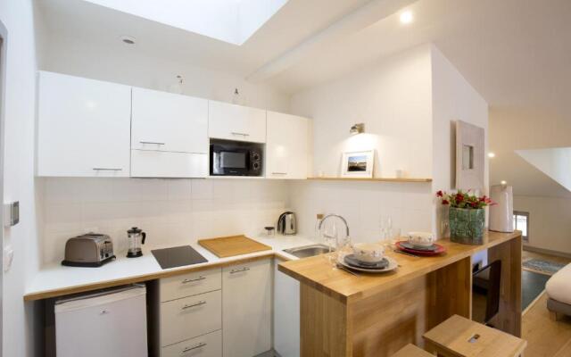 Centre Historique - Tour du Pin 3