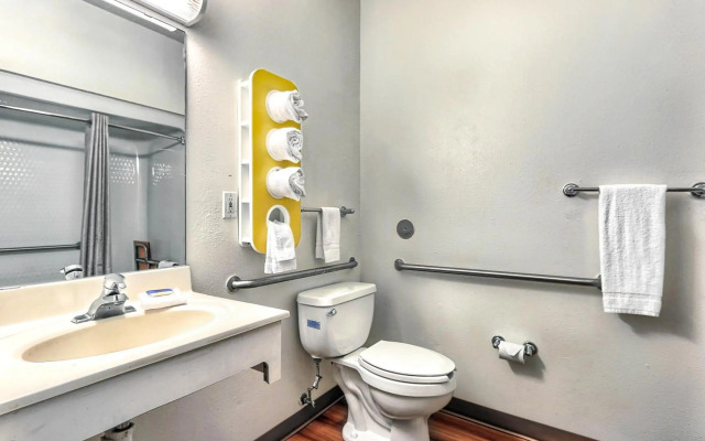 Motel 6 Killeen, TX