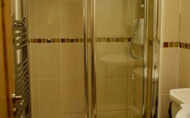 1 Bedroom Apartment In Ballsbridge
