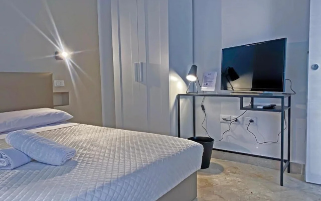 Leone Suite View & Restaurant