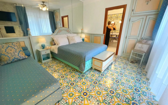 Milton Boutique Hotel