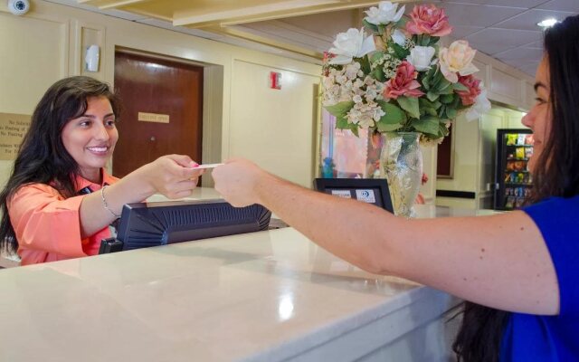 Floridian Express Hotel