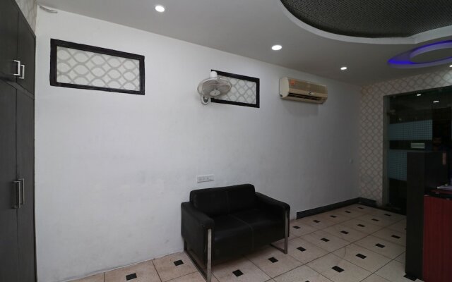 Hotel Moti Dungri Palace