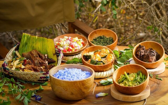 Makini Bush Camp