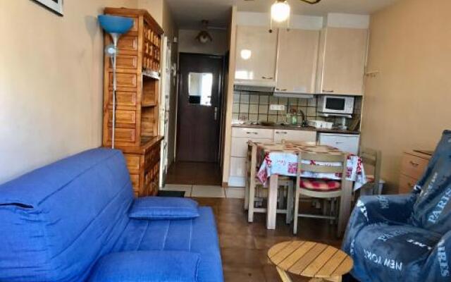 Apartamento Figueres 12