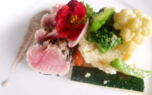 Отель Dwaraka The Royal Villas