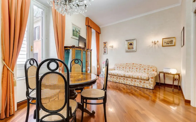 Trevi Fountain Apartments