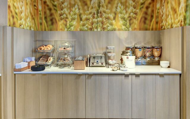 Fairfield Inn & Suites by Marriott Cape Cod Hyannis