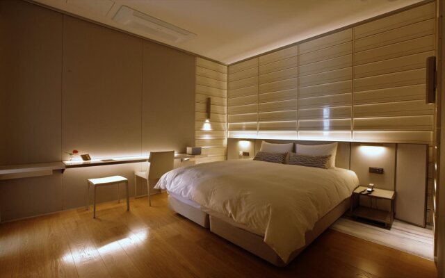 Owall Hotel