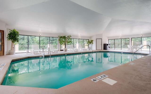 Comfort Suites Lafayette University Area