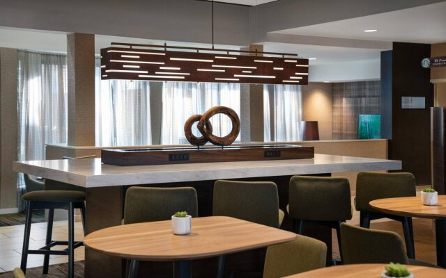 Courtyard by Marriott Las Vegas Convention Center